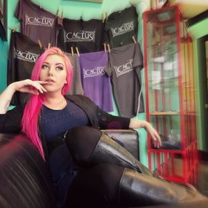 Meet your Posher, Courtney